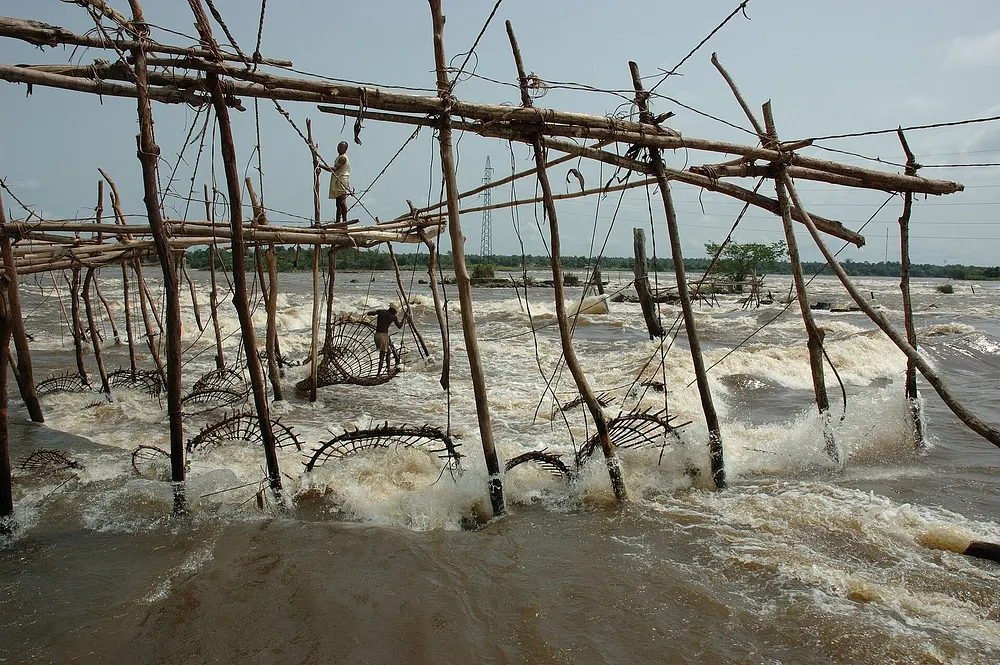 Wagenya fishermen work Boyoma Falls on the Lualaba River near Kisangani, 28 February 2007.