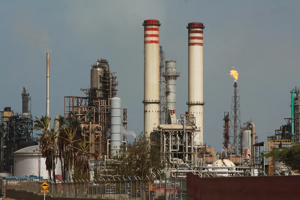 The Amuay oil refinery in Falcón State, Venezuela, 29 June 2013.