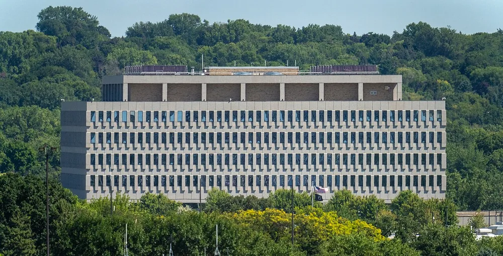 The Bishop Henry Whipple Federal Building housing the EOIR immigration court in Minneapolis, Minnesota, 17 August 2020.