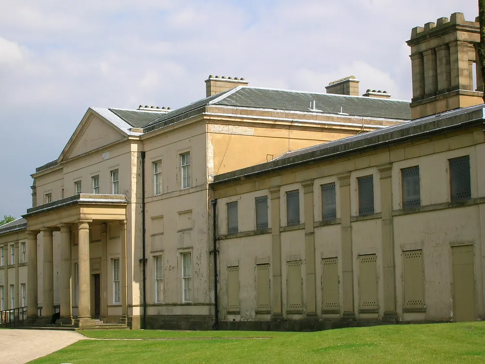 Heaton Park in Manchester under a clear sky. Photo: Wikimedia Commons.