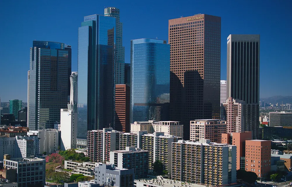 The downtown Los Angeles skyline. Photo: Levi Clancy / Wikimedia Commons, CC BY-SA 4.0.