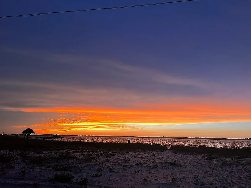 Pensacola Beach on the Florida Panhandle, inside the forecast landfall stretch. Photo: Born Isopod / Wikimedia Commons, CC BY-SA 4.0.