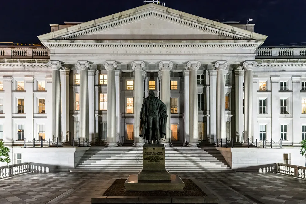 The Treasury Department building in Washington at night. Photo: dconvertini / Wikimedia Commons, CC BY-SA 2.0.