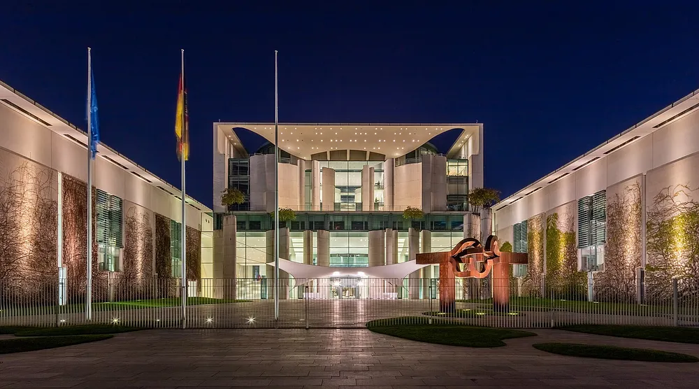 The Federal Chancellery in Berlin. Photo: Diego Delso / Wikimedia Commons, CC BY-SA 4.0.