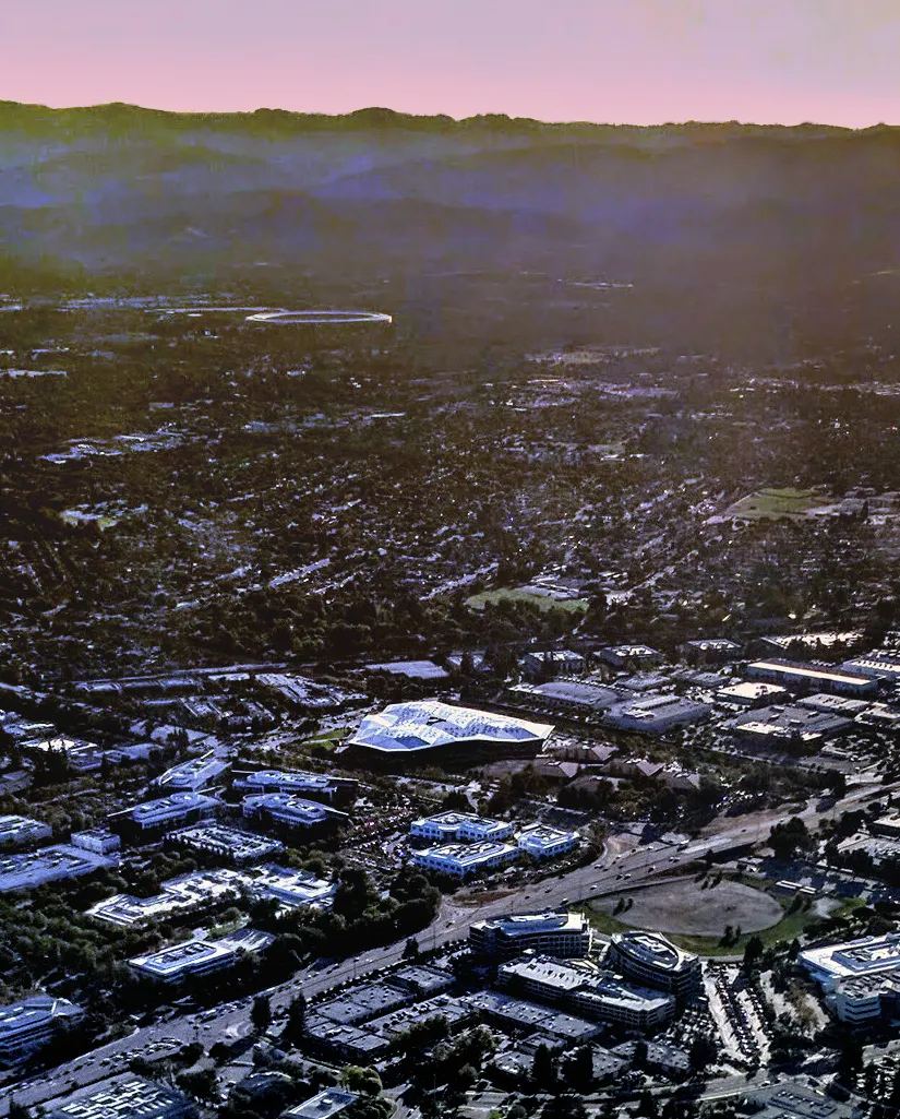Nvidia's Santa Clara campus from the air, with Apple Park beyond. Photo: Dicklyon / Wikimedia Commons, CC BY-SA 4.0.