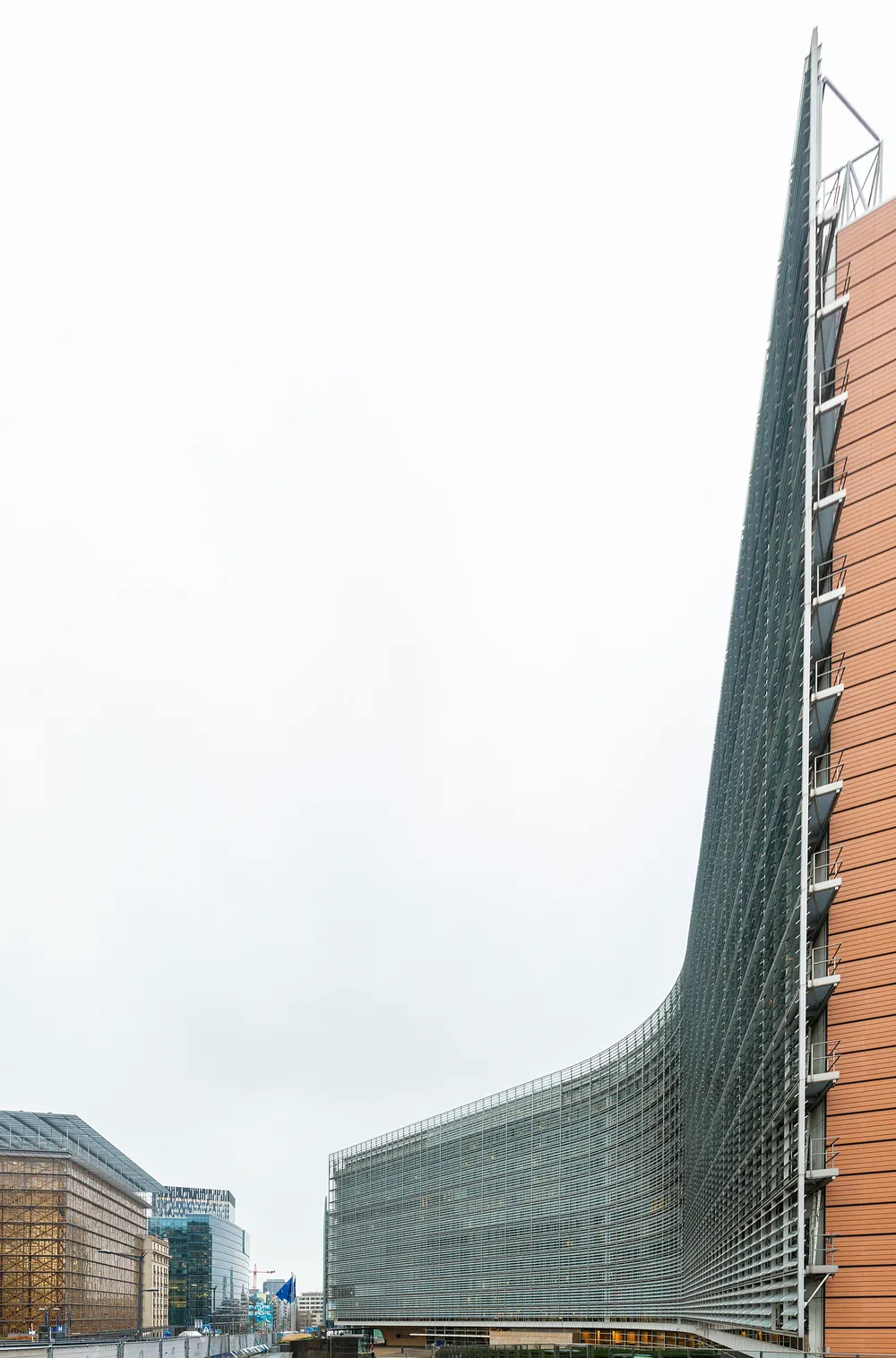 The Berlaymont, headquarters of the European Commission in Brussels. Photo: Diego Delso / Wikimedia Commons, CC BY-SA 4.0.