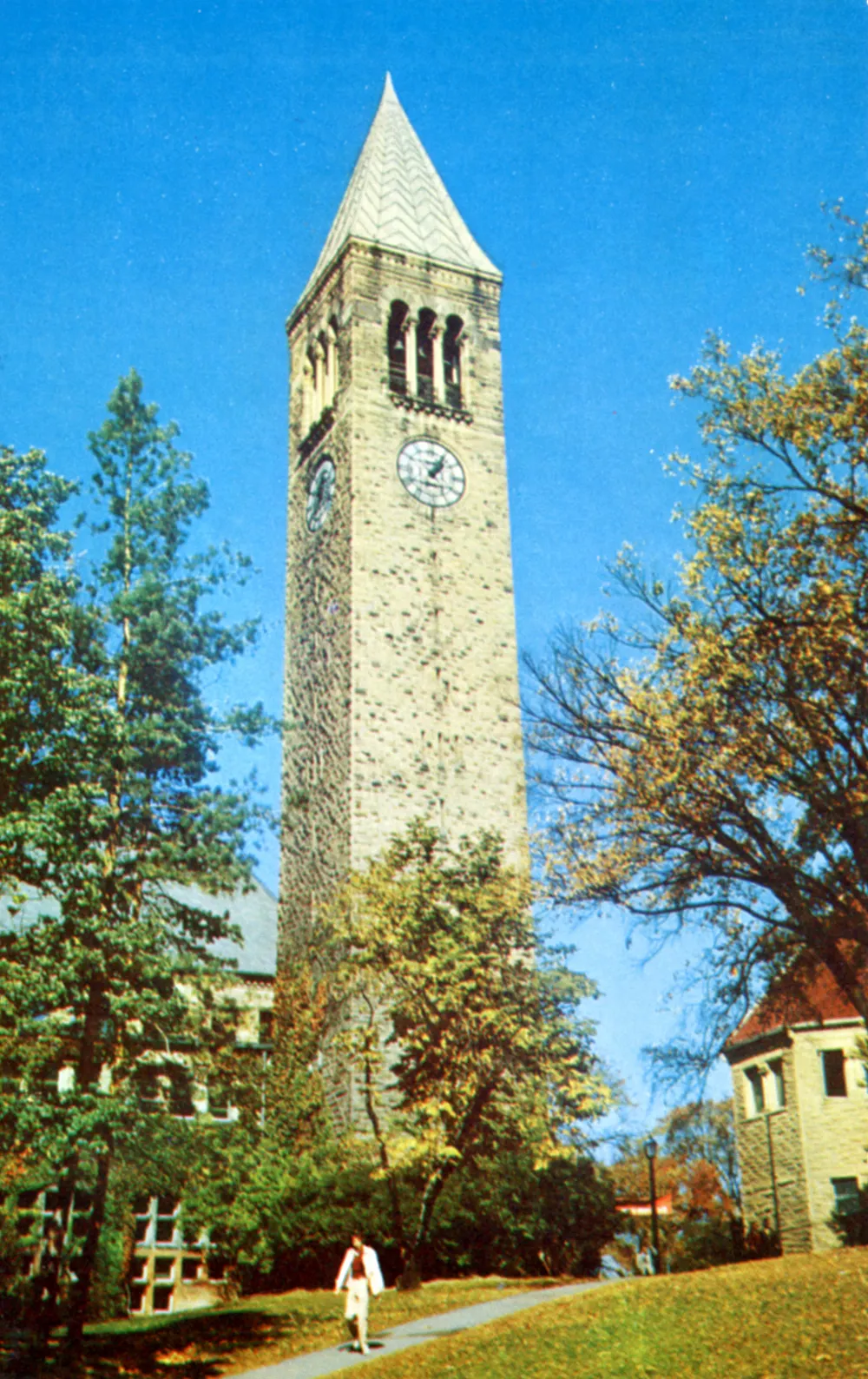 McGraw Tower at Cornell University in Ithaca. Photo: Herbert Lanks / Wikimedia Commons, public domain.