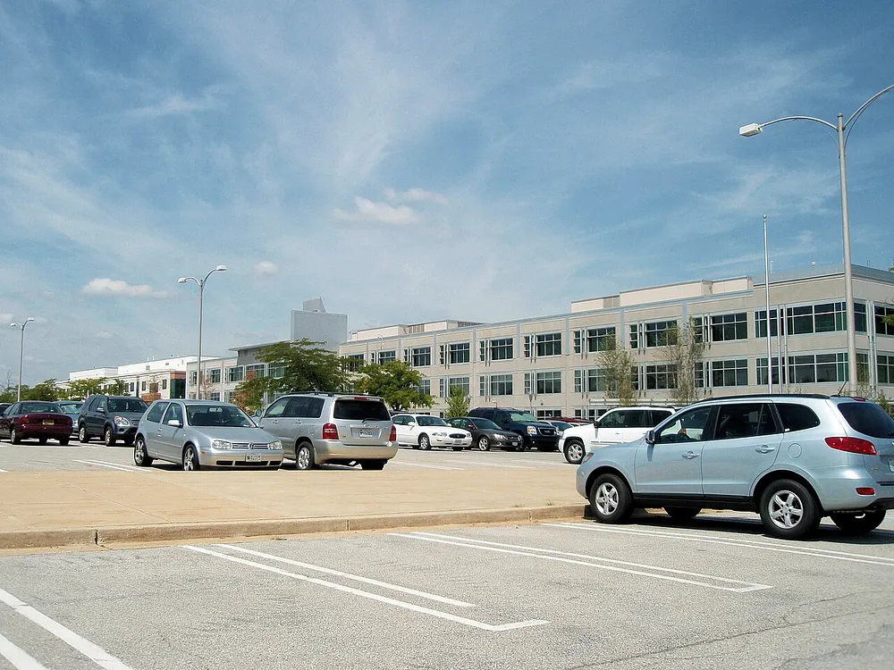 The rear of the Social Security Administration headquarters in Woodlawn, Maryland. Photo: Coolcaesar / Wikimedia Commons, CC BY-SA 3.0.
