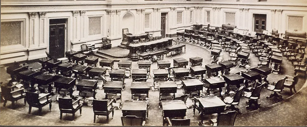 Desks in the United States Senate chamber. Photo: United States Senate / Wikimedia Commons, public domain.