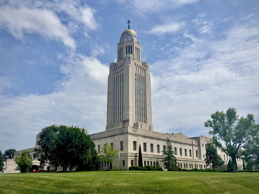 The Nebraska State Capitol. Photo: Hurstbergn / Wikimedia Commons, CC BY 4.0.
