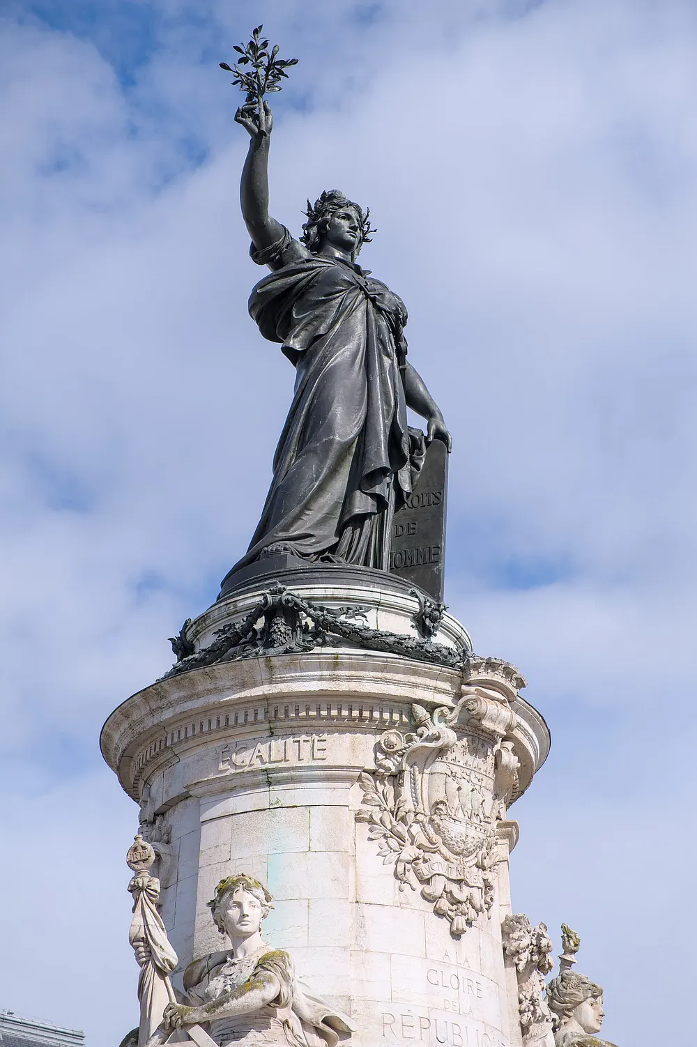 The Monument to the Republic at Place de la République in Paris. Photo: Romainbehar / Wikimedia Commons, CC0.