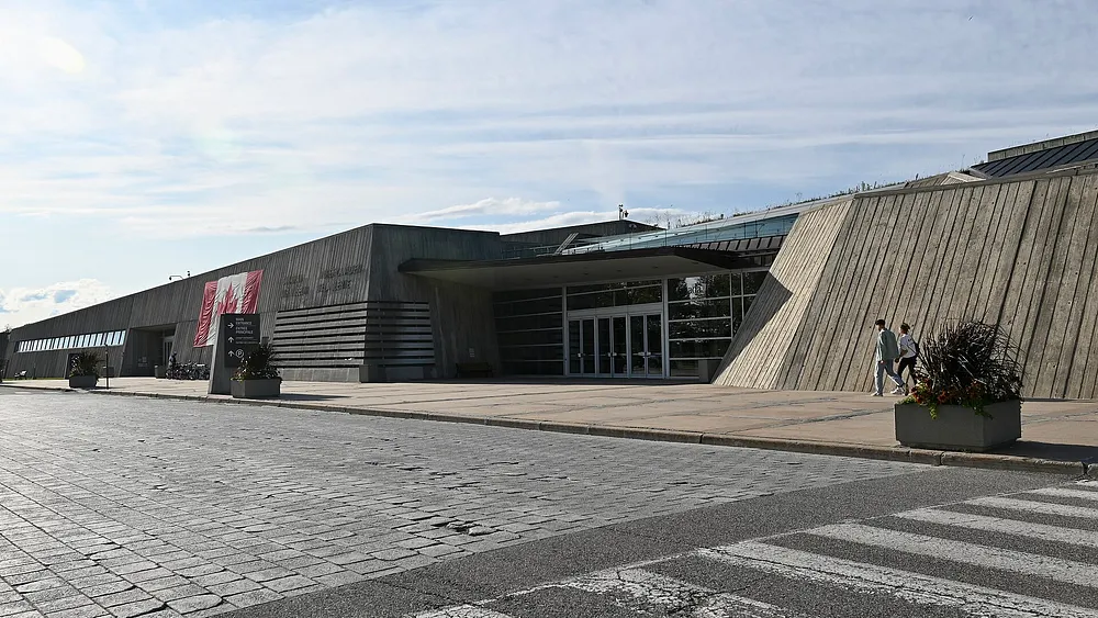 The Canadian War Museum in Ottawa. Photo: Gail Leenstra / Wikimedia Commons, CC BY-SA 4.0.