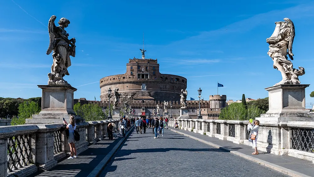 Castel Sant'Angelo in Rome. Photo: Christoph Strässler / Wikimedia Commons, CC BY-SA 2.0.