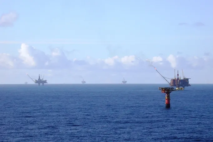 Statfjord platforms in the North Sea. Photo: thohagland / Wikimedia Commons, CC BY 3.0.
